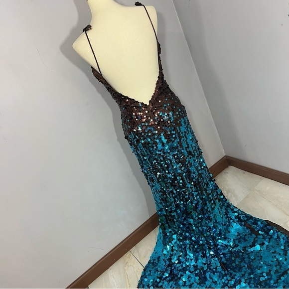 Jovani turquoise beaded halter sequin prom dress Y2K evening gown pageant dress - Picture 9 of 17
